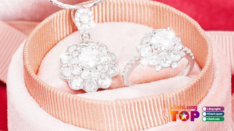 Cong-ty-tnhh-mtv-van-minh-diamond1-vinhlongtoplist